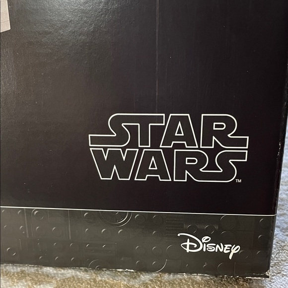 LEGO Star Wars R2-D2 Building Set - White, Black, Gray - Picture 3 of 5